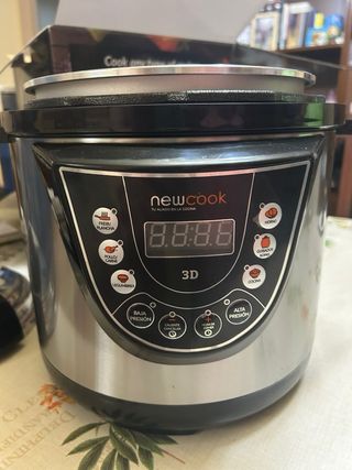 Olla Newcook 6L + Cubeta Acero de un solo uso