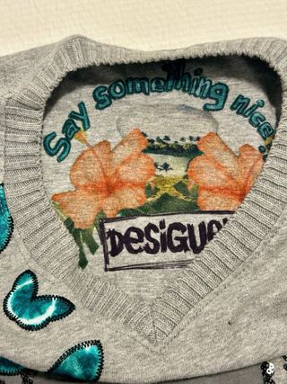 Jersey Desigual Corazón Mariposas Talla M