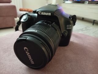 Cámara Canon EOS 1100D + Objetivo 18-55mm