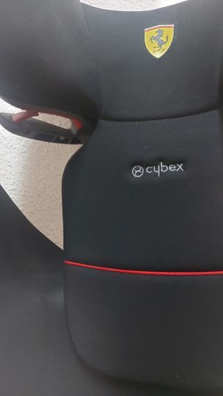 Silla coche Cybex Ferrari buen estado