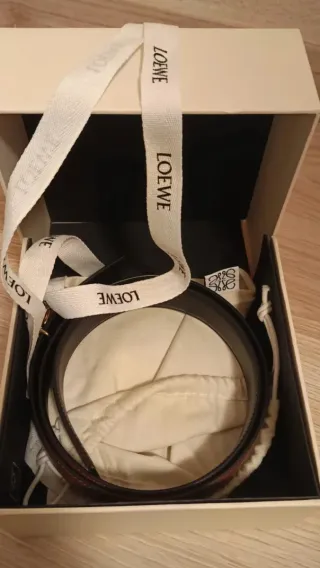 Cinturón Loewe Reversible Marrón cognac y negro.