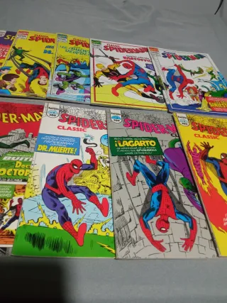 Colección de 9 comics antiguos de Spiderman
