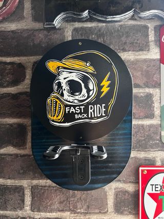 Colgador Casco Moto Calavera Fast Ride