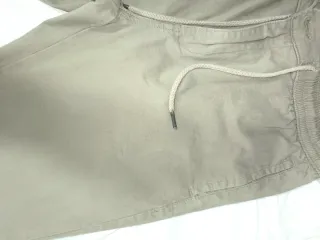 Pantalón Álvaro Moreno caqui talla 42