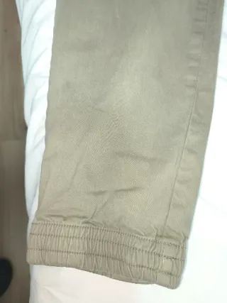 Pantalón Álvaro Moreno caqui talla 42