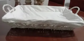 Cesta mimbre blanca con asas