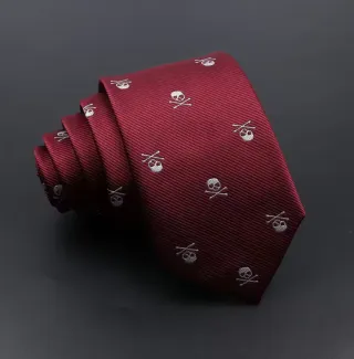 Corbata de seda con calaveras