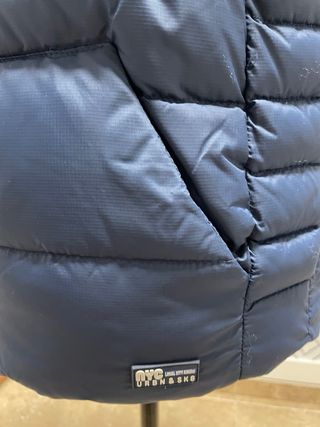 Chaleco niño azul con capucha