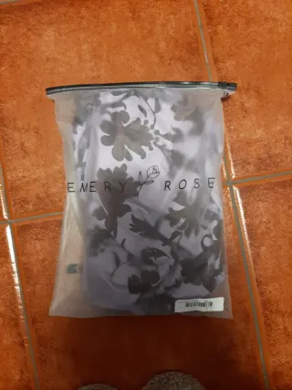 Vestido largo floral morado