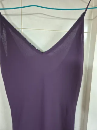 Vestido fiesta lila con pedrería