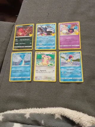 Colección Cartas Pokémon Yveltal, Kyogre, Cosmog