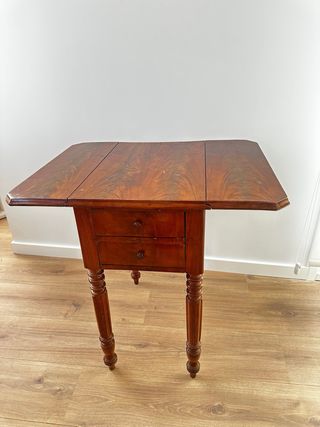 Mesilla de madera extensible