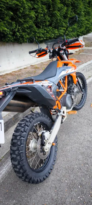 KTM 690 R Enduro