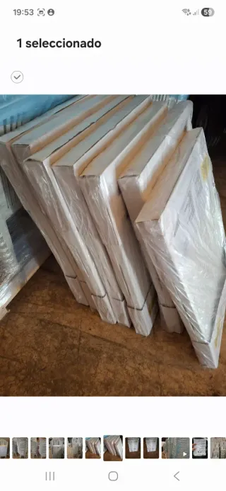 Mesas plegables de resina blancas