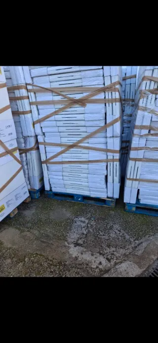 Mesas plegables de resina blancas