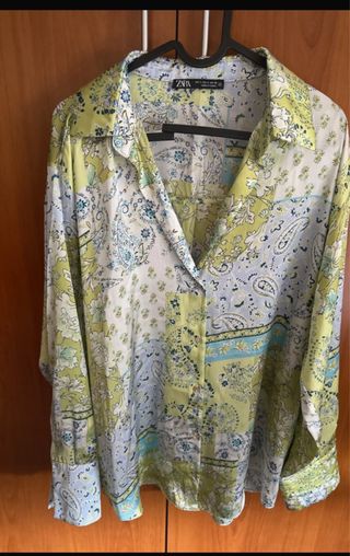 Camisa Zara Estampada Talla M
