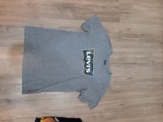 Lote 4 Camisetas T.16 NASA Levi's Quiksilver Losan