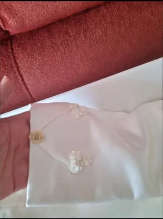 Vestido de Novia blanco roto diseño Model Novias