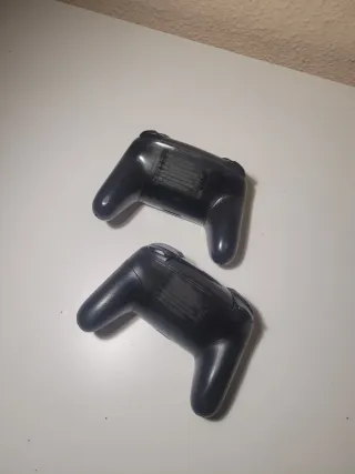 Pacchetto 2 controller PRO Nintendo Switch