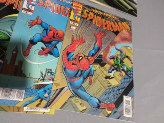 Lote comics Spiderman John Romita