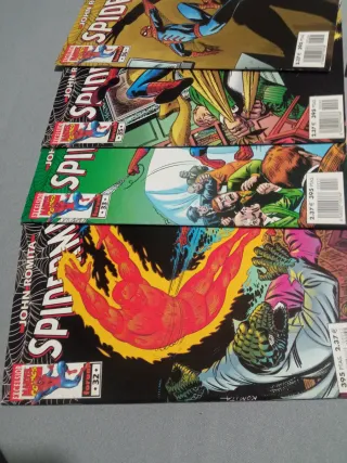 Lote comics Spiderman John Romita