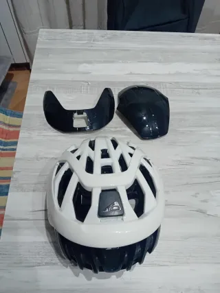 Casco bici aero Bollé Negro y Blanco