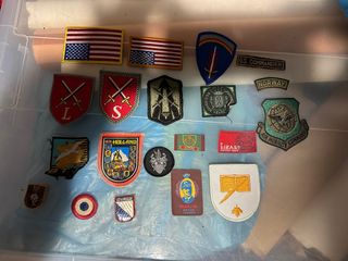 Lote de parches variados