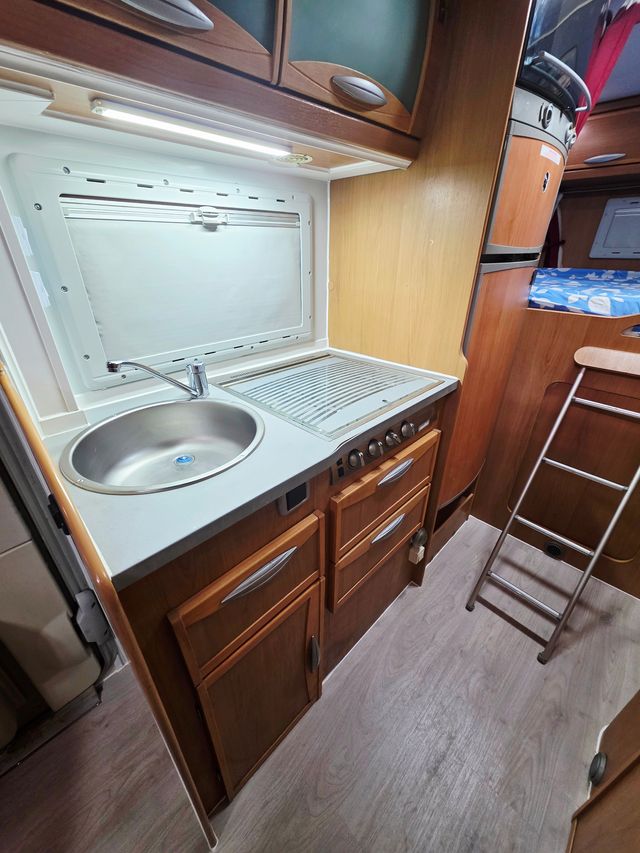 Renault CI RIVIERA GARAGE P - Aire/Toldo/Placa/Ne