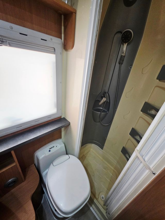 Renault CI RIVIERA GARAGE P - Aire/Toldo/Placa/Ne