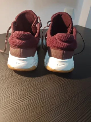 Zapatillas Nike Running Rojas y Blancas