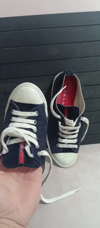 Zapatillas Prada Azul Marino y Blanco