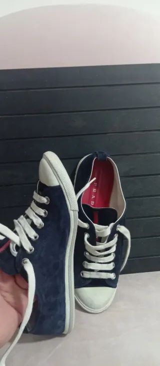 Zapatillas Prada Azul Marino y Blanco