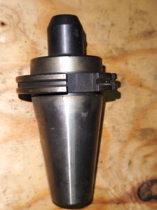 Portafresas cónico BT50 D6,30