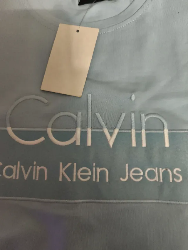 Camiseta Calvin Klein Talla S .M.XXL
