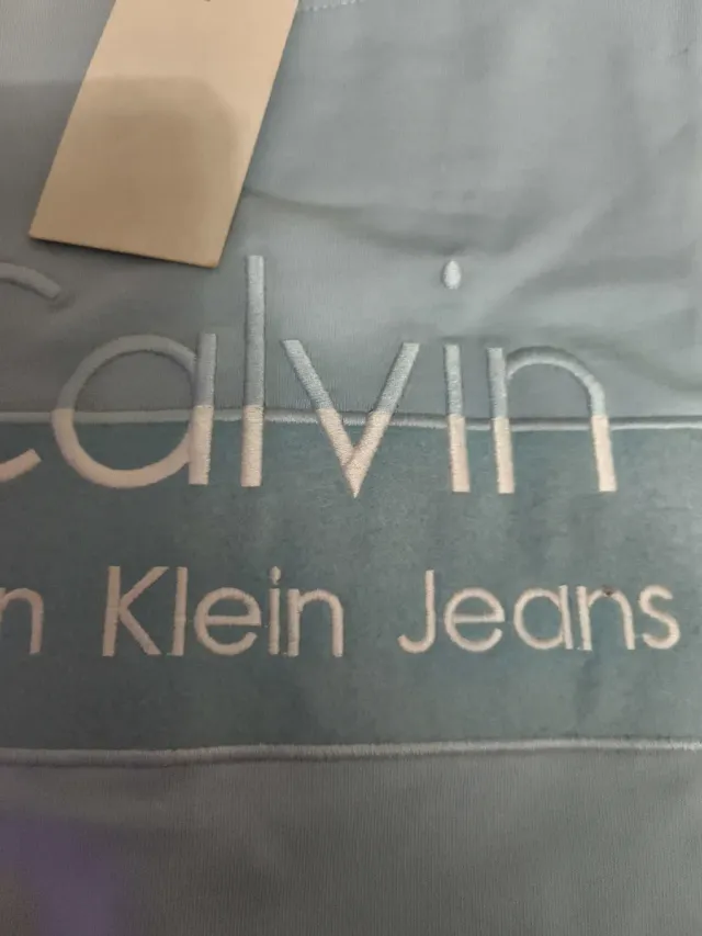Camiseta Calvin Klein Talla S .M.XXL