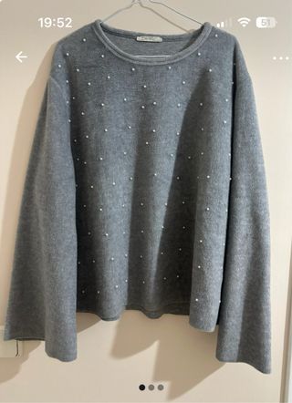 Jersey gris con perlas