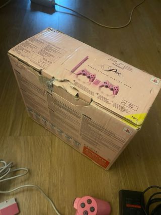 PS2 Playstation 2 Rosa Edizione Speciale