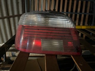 Piloto trasero izquierdo BMW E39