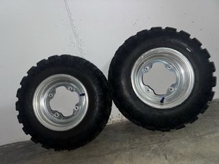 Llantas y Ruedas Delanteras Raptor 700