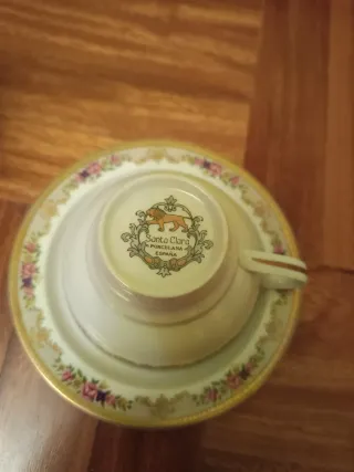 Juego de té porcelana blanco y dorado