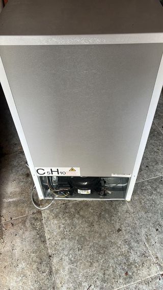 Nevera Universal Blue Blanca