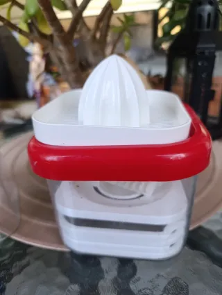 Rallador multiusos con accesorios