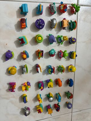 43 Muñecos Super Zings Colección
