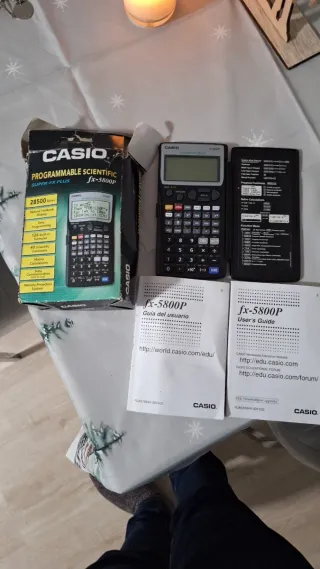Calculadora Casio FX-5800P Programable