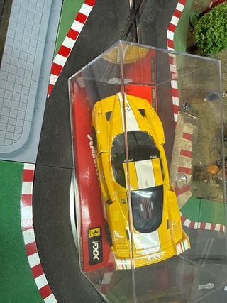 Scalextric Ferrari FXX Amarillo