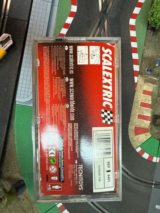 Scalextric Ferrari FXX Amarillo