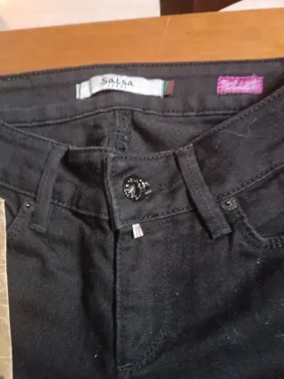 Vaqueros mujer negros