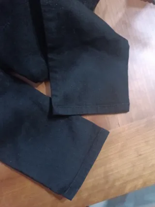 Vaqueros mujer negros