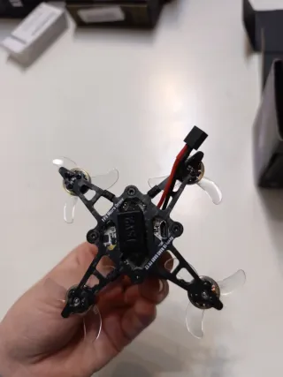 Flywoo Firefly Nano Baby ELRS Nuevo Caja