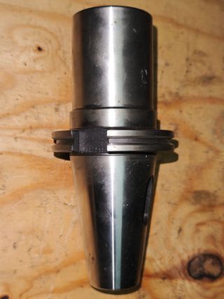 Cono adaptador BT50 a Morse 5